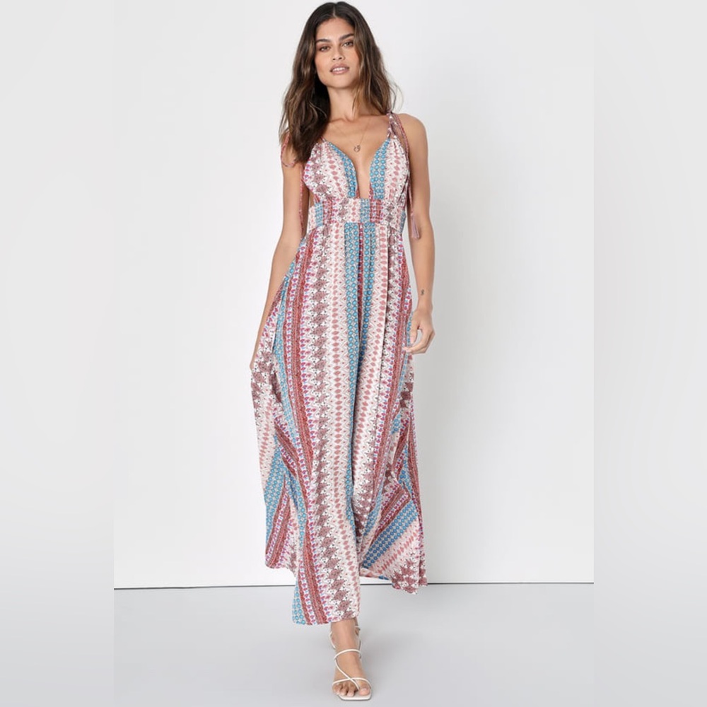Lulus Maxin Relaxin’ Blue multi print sleeveless tie strap maxi dress. Size M.